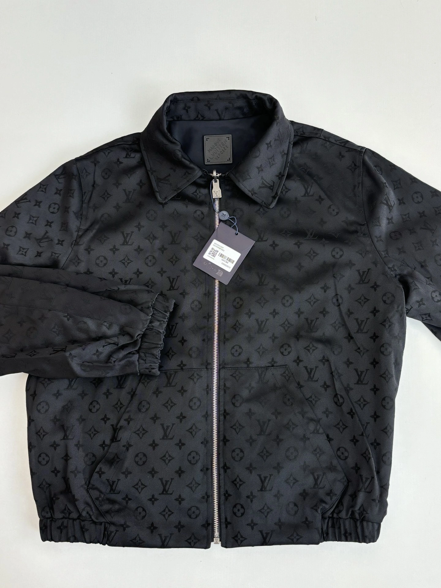 wg.luxury-- 8V reversible item: E-F000J0201